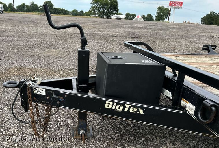 image for item KW9210 2007 Big Tex  utility trailer