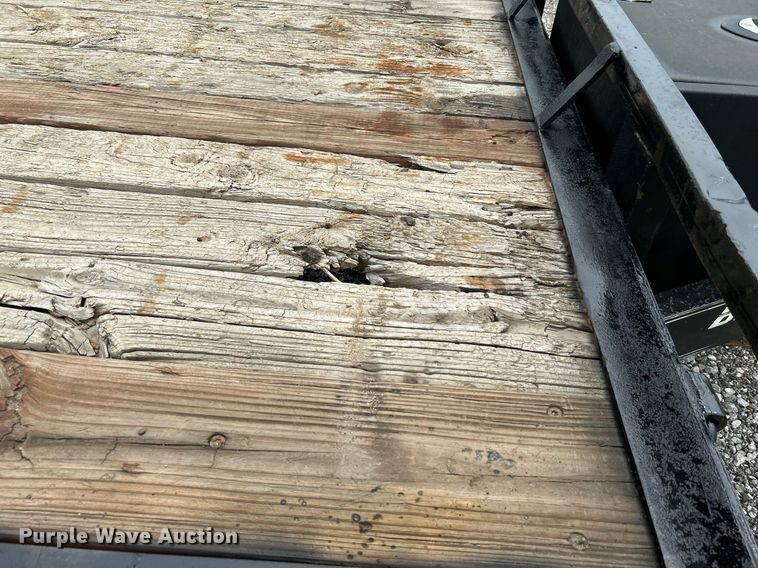 image for item KW9210 2007 Big Tex  utility trailer