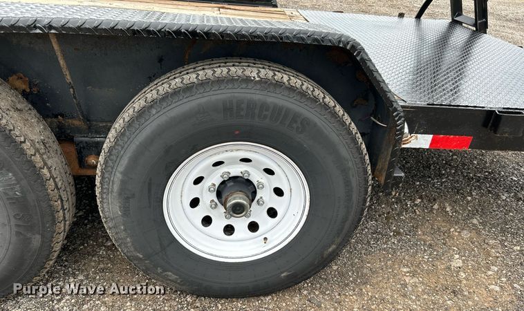 image for item KW9210 2007 Big Tex  utility trailer