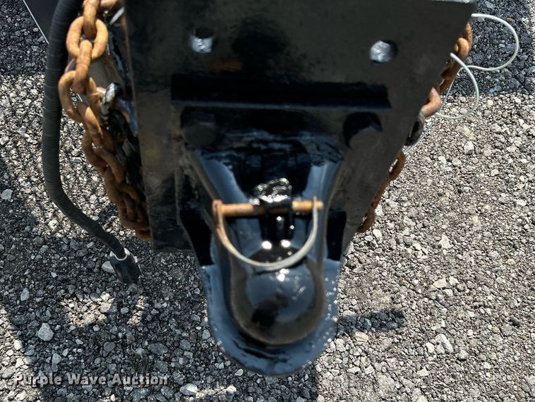 image for item KW9219 2004 PA International  utility trailer