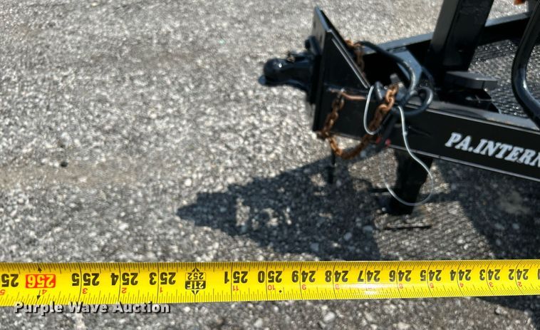 image for item KW9219 2004 PA International  utility trailer