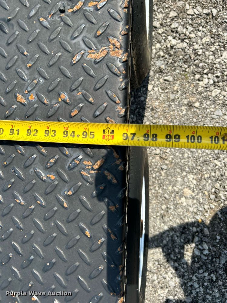 image for item KW9219 2004 PA International  utility trailer