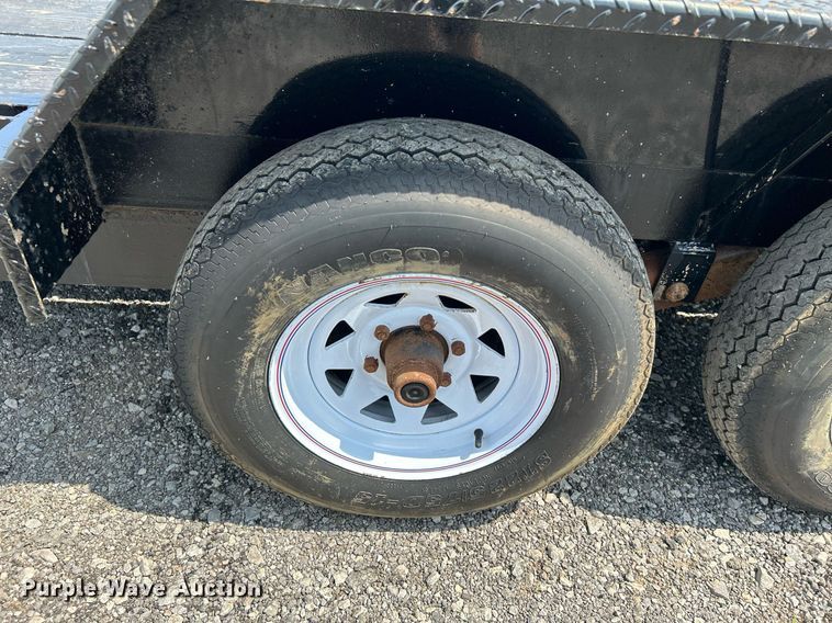 image for item KW9219 2004 PA International  utility trailer