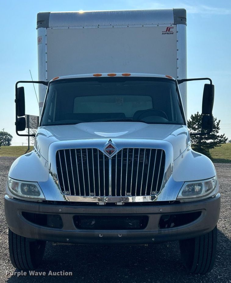 image for item KW9223 2012 International 4300  box truck