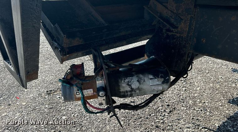 image for item KW9223 2012 International 4300  box truck