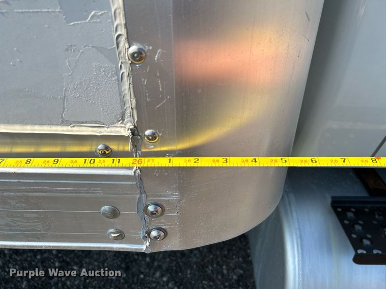 image for item KW9223 2012 International 4300  box truck