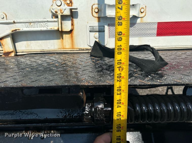 image for item KW9223 2012 International 4300  box truck