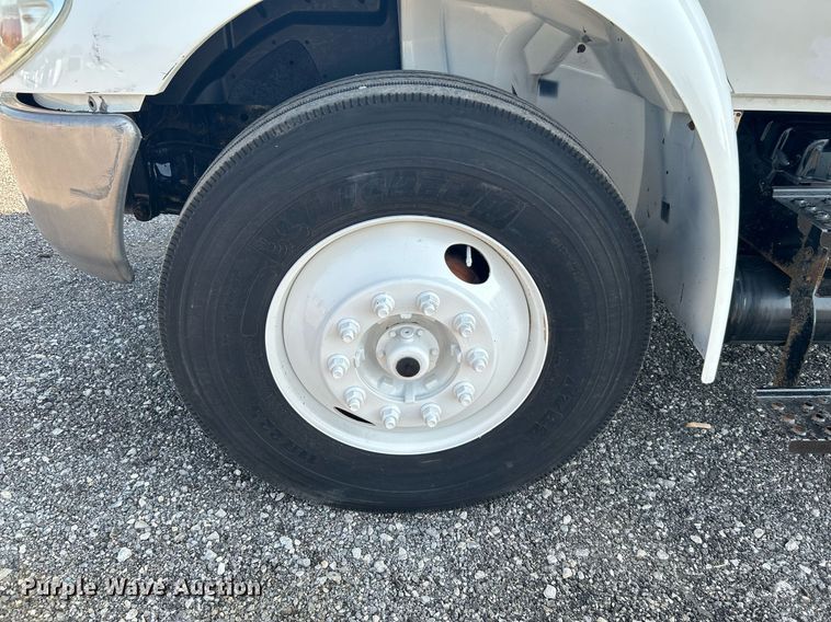 image for item KW9223 2012 International 4300  box truck