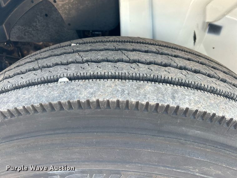 image for item KW9223 2012 International 4300  box truck