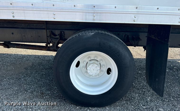 image for item KW9223 2012 International 4300  box truck