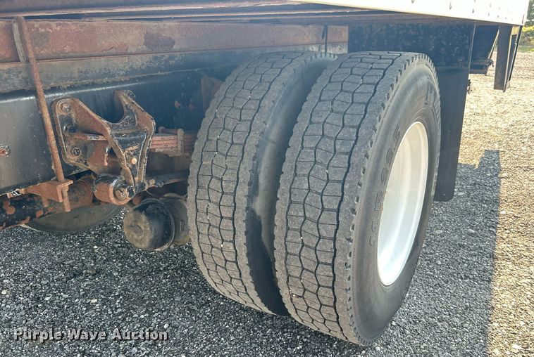 image for item KW9223 2012 International 4300  box truck