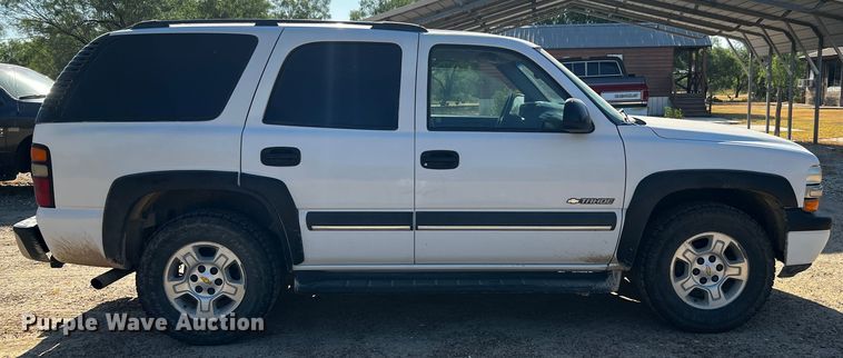 image for item LF9323 2003 Chevrolet Tahoe  SUV
