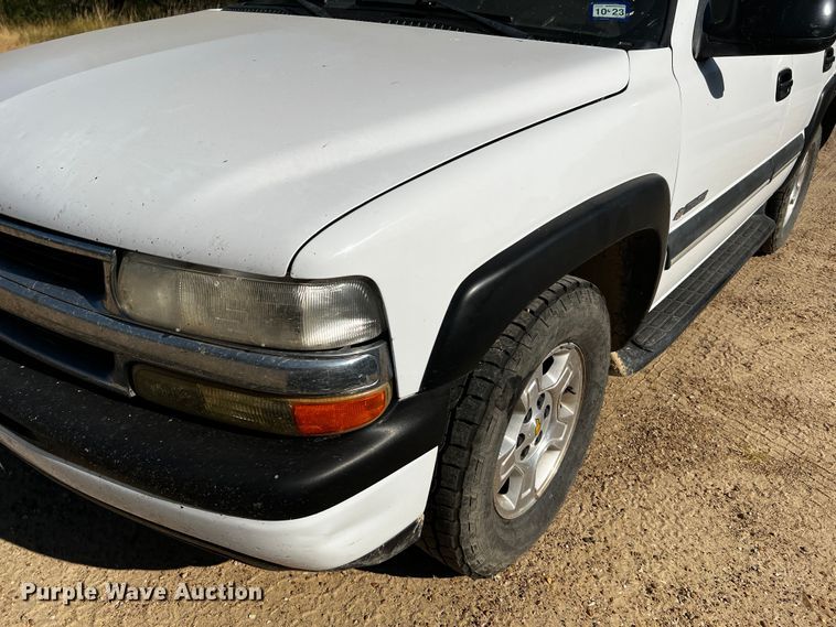 image for item LF9323 2003 Chevrolet Tahoe  SUV