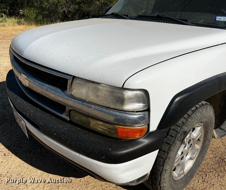 image for item LF9323 2003 Chevrolet Tahoe  SUV