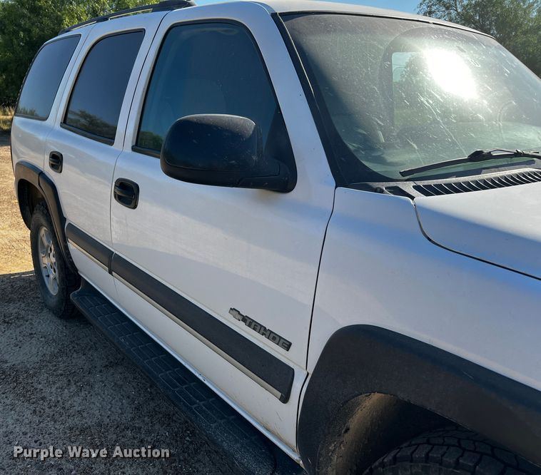 image for item LF9323 2003 Chevrolet Tahoe  SUV