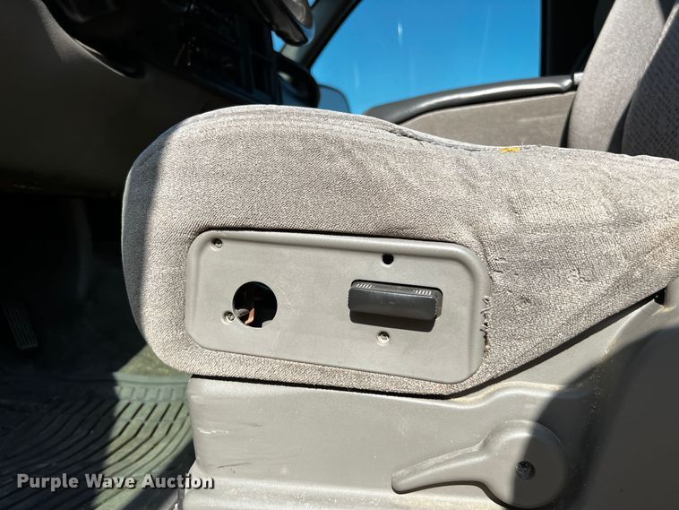 image for item LF9323 2003 Chevrolet Tahoe  SUV