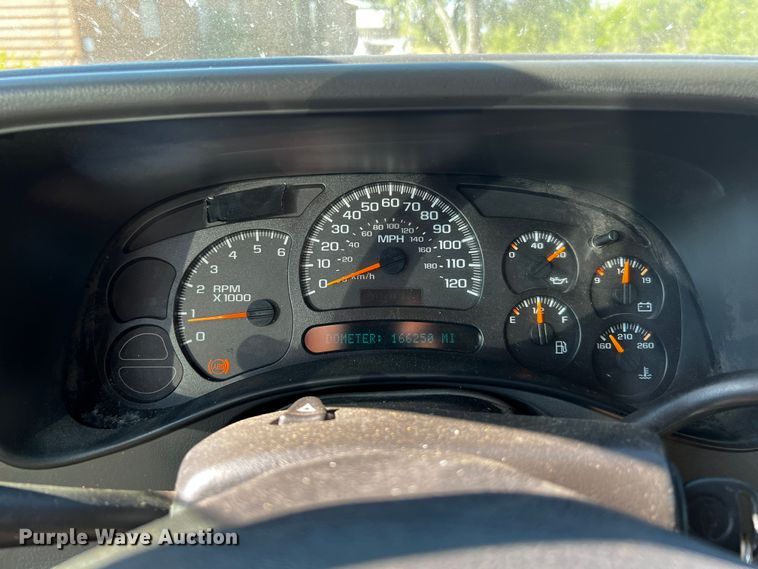 image for item LF9323 2003 Chevrolet Tahoe  SUV