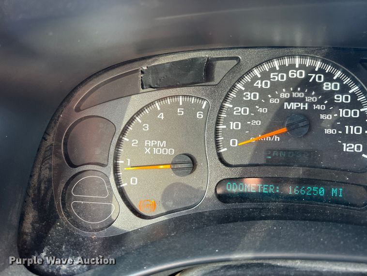 image for item LF9323 2003 Chevrolet Tahoe  SUV