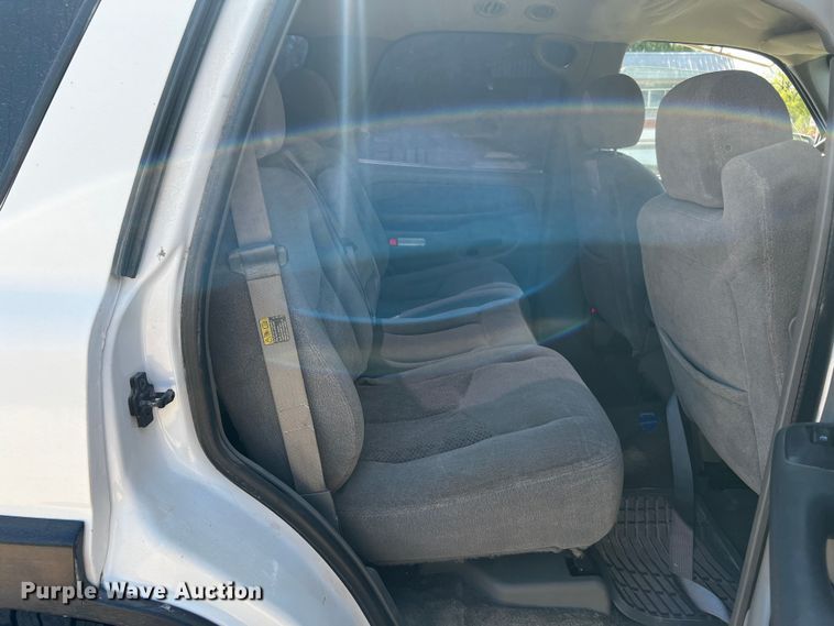 image for item LF9323 2003 Chevrolet Tahoe  SUV