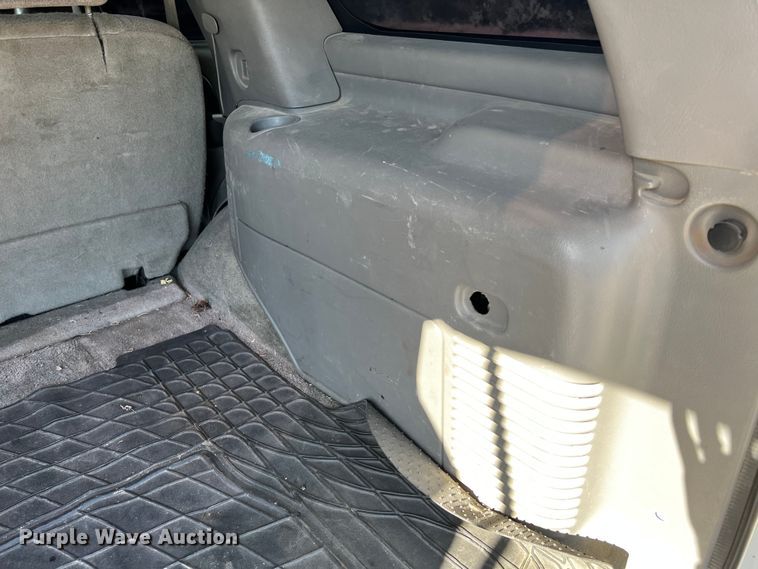 image for item LF9323 2003 Chevrolet Tahoe  SUV