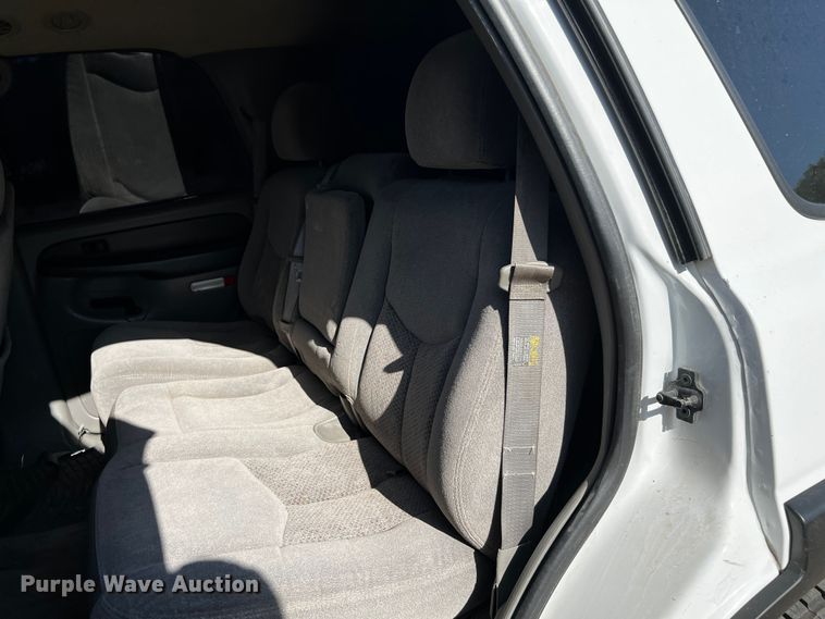 image for item LF9323 2003 Chevrolet Tahoe  SUV