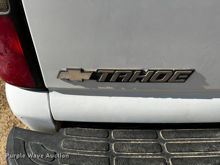 image for item LF9323 2003 Chevrolet Tahoe  SUV