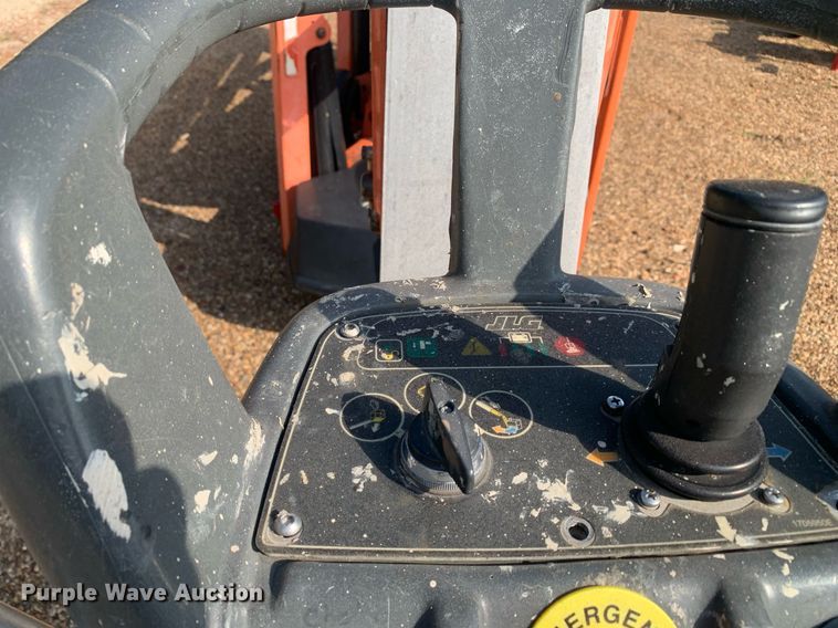 image for item LH9708 2007 JLG T500J  boom lift