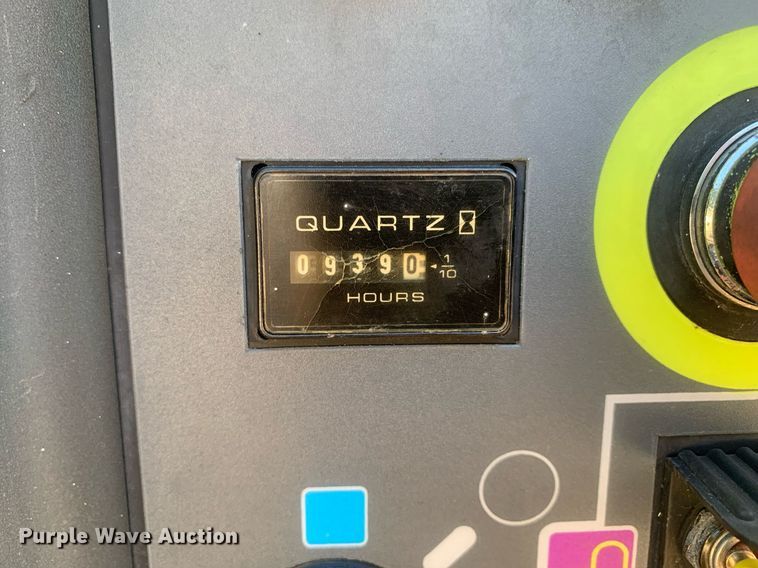 image for item LH9708 2007 JLG T500J  boom lift