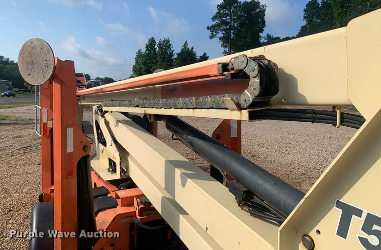 image for item LH9708 2007 JLG T500J  boom lift