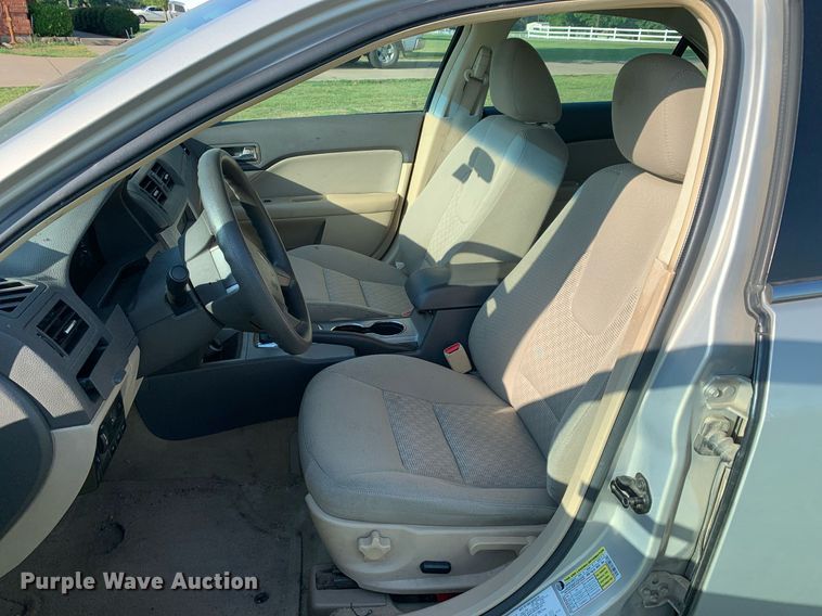 image for item LH9734 2010  Ford Fusion