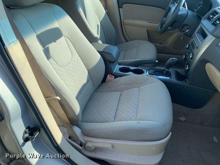 image for item LH9734 2010  Ford Fusion