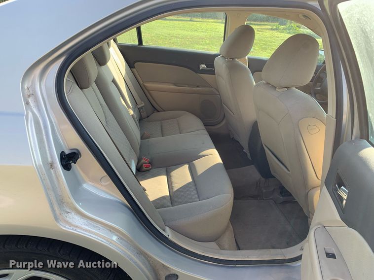 image for item LH9734 2010  Ford Fusion