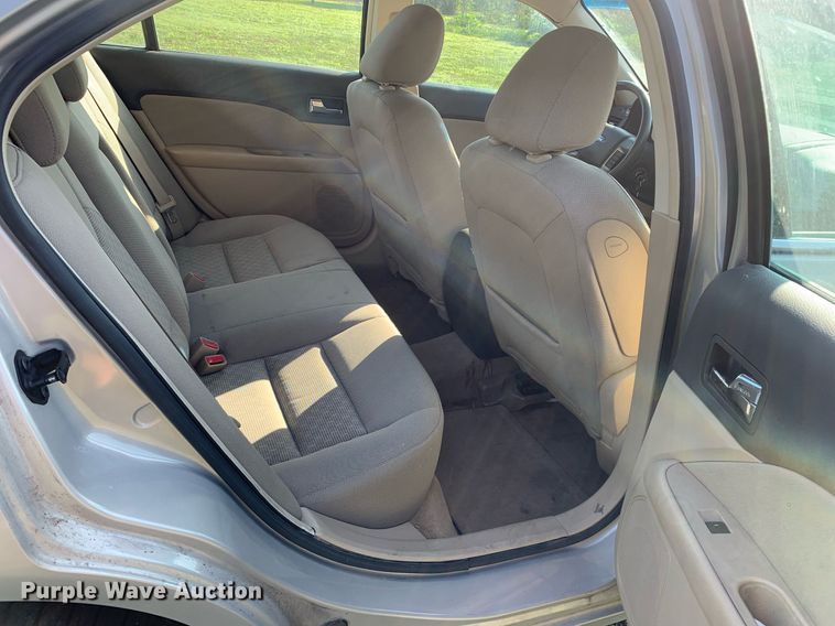 image for item LH9734 2010  Ford Fusion