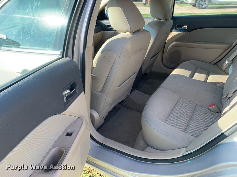 image for item LH9734 2010  Ford Fusion