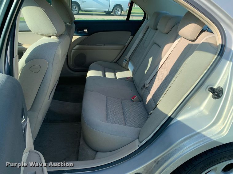 image for item LH9734 2010  Ford Fusion