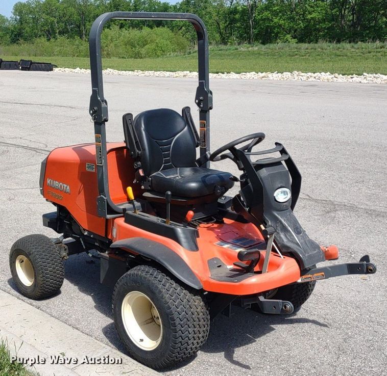image for item LL9164 2020 Kubota F3990  lawn mower