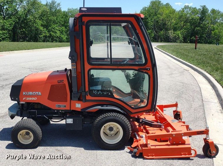 image for item LL9172 2020 Kubota F3990  lawn mower
