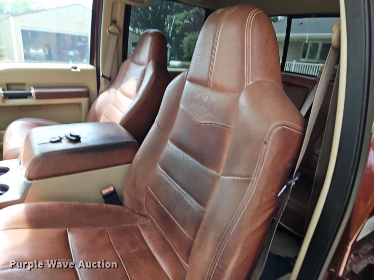image for item LL9265 2008 Ford F350 Super Duty King Ranch  Crew Cab pickup truck