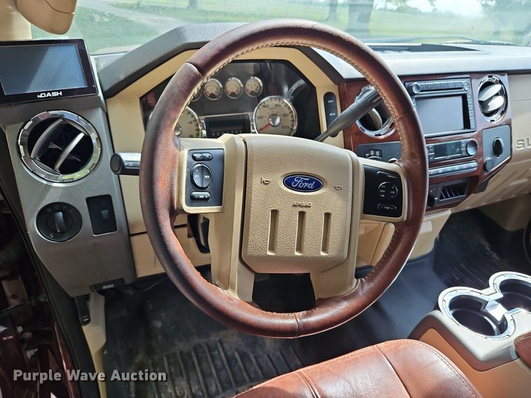 image for item LL9265 2008 Ford F350 Super Duty King Ranch  Crew Cab pickup truck