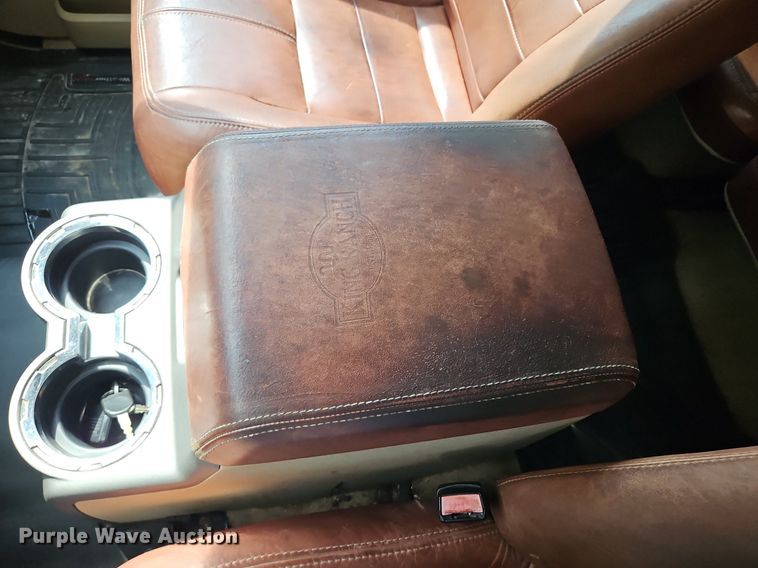 image for item LL9265 2008 Ford F350 Super Duty King Ranch  Crew Cab pickup truck