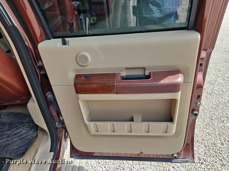 image for item LL9265 2008 Ford F350 Super Duty King Ranch  Crew Cab pickup truck