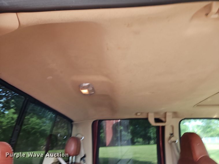 image for item LL9265 2008 Ford F350 Super Duty King Ranch  Crew Cab pickup truck