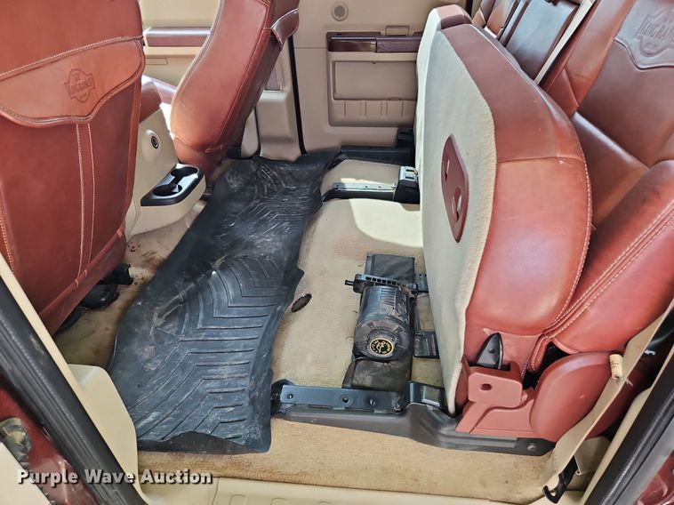 image for item LL9265 2008 Ford F350 Super Duty King Ranch  Crew Cab pickup truck