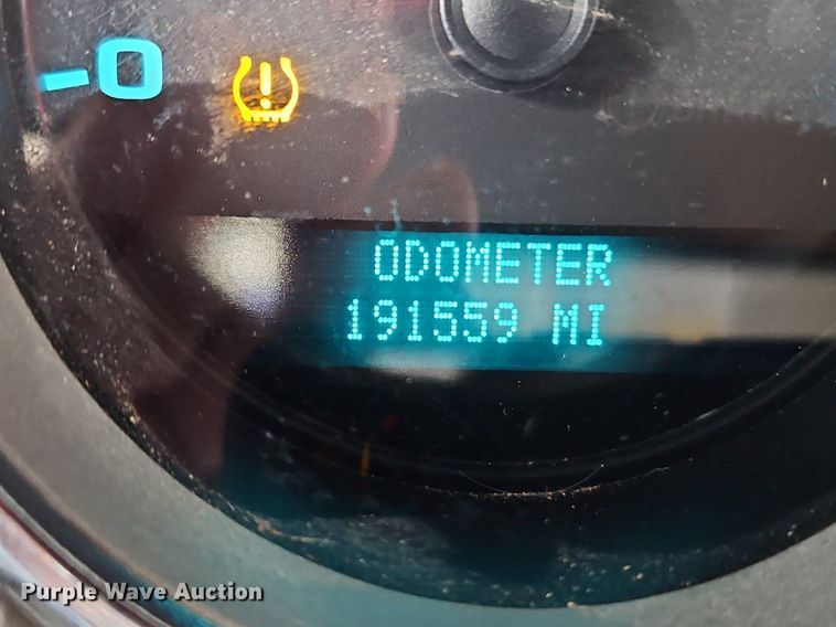 image for item LM9051 2008  Chevrolet Silverado 2500HD  Crew Cab pickup truck