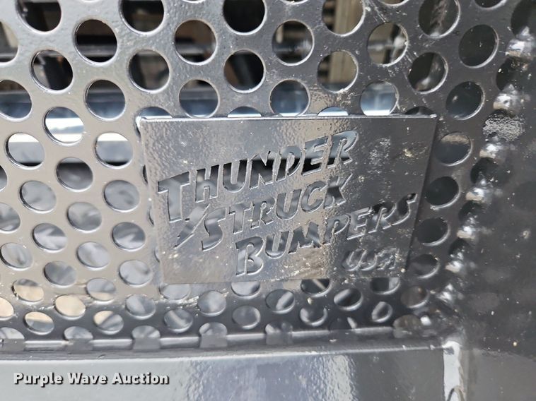 image for item LM9051 2008  Chevrolet Silverado 2500HD  Crew Cab pickup truck