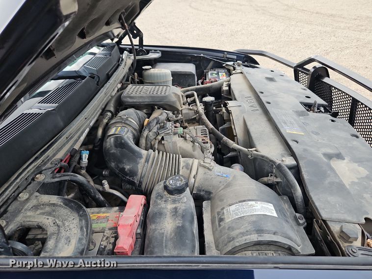 image for item LM9051 2008  Chevrolet Silverado 2500HD  Crew Cab pickup truck