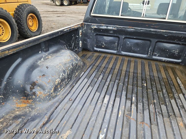 image for item LM9059 1990 Toyota  pickup truck