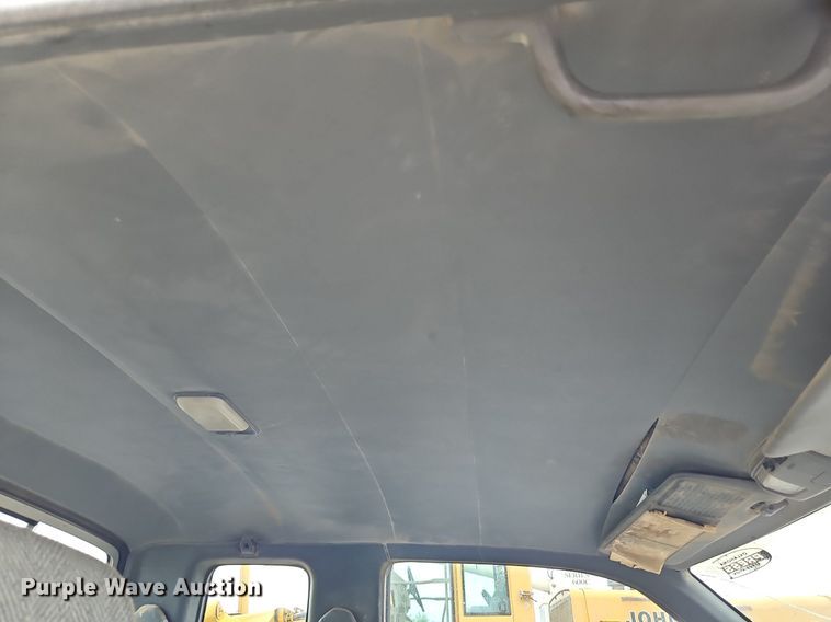 image for item LM9059 1990 Toyota  pickup truck