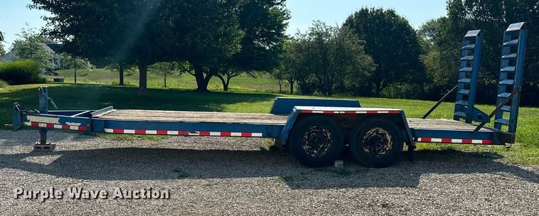 image for item LP9997 2015 Towmaster  equipment trailer