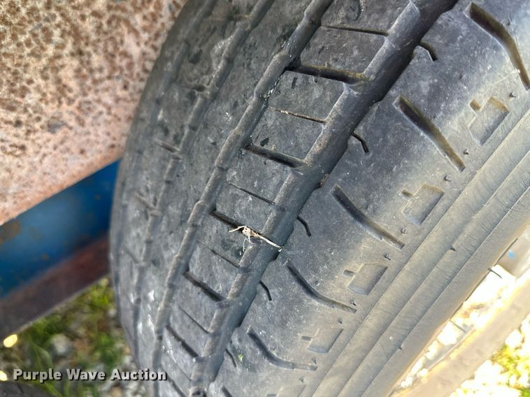 image for item LP9997 2015 Towmaster  equipment trailer